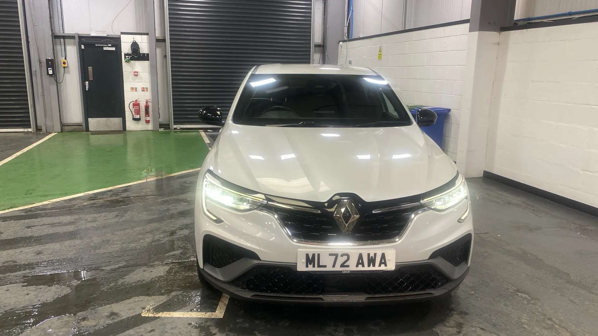 A 2022 RENAULT ARKANA 1.6 E-TECH Hybrid 145 R.S. Line Auto A 2022 RENAULT ARKANA 1.6 E-TECH Hybrid 145 R.S. Line Auto