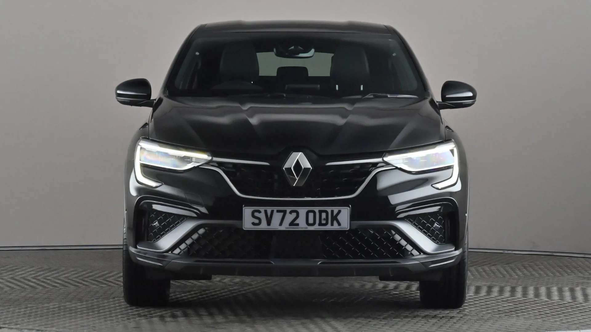 A 2022 RENAULT ARKANA 1.6 E-TECH Hybrid 145 R.S. Line Auto A 2022 RENAULT ARKANA 1.6 E-TECH Hybrid 145 R.S. Line Auto