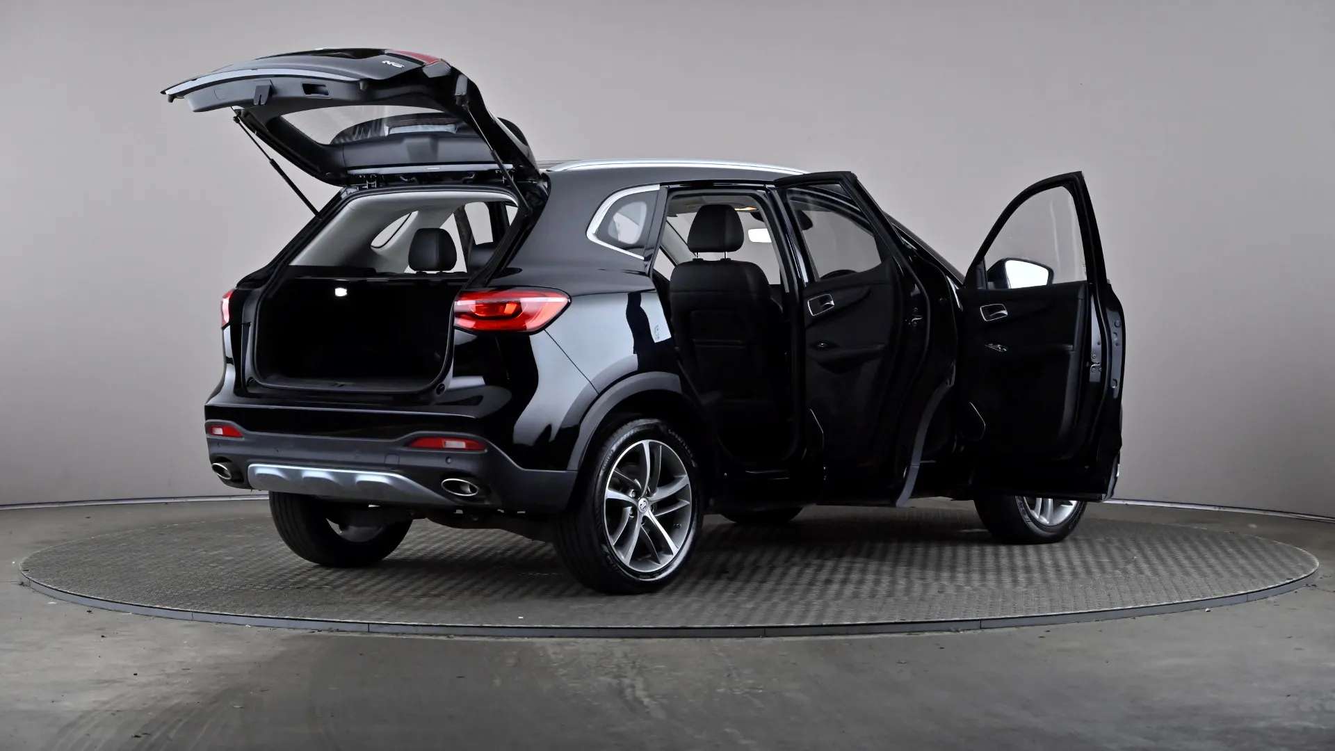2023 MG MOTOR UK HS 2023 MG MOTOR UK HS