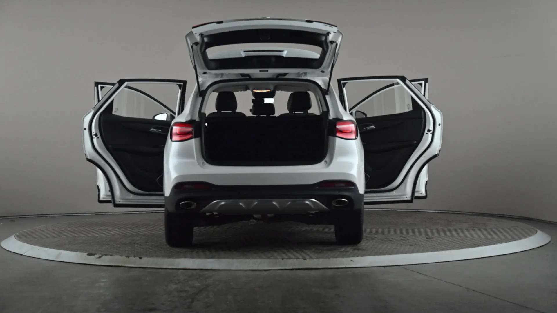 2023 MG MOTOR UK HS 2023 MG MOTOR UK HS