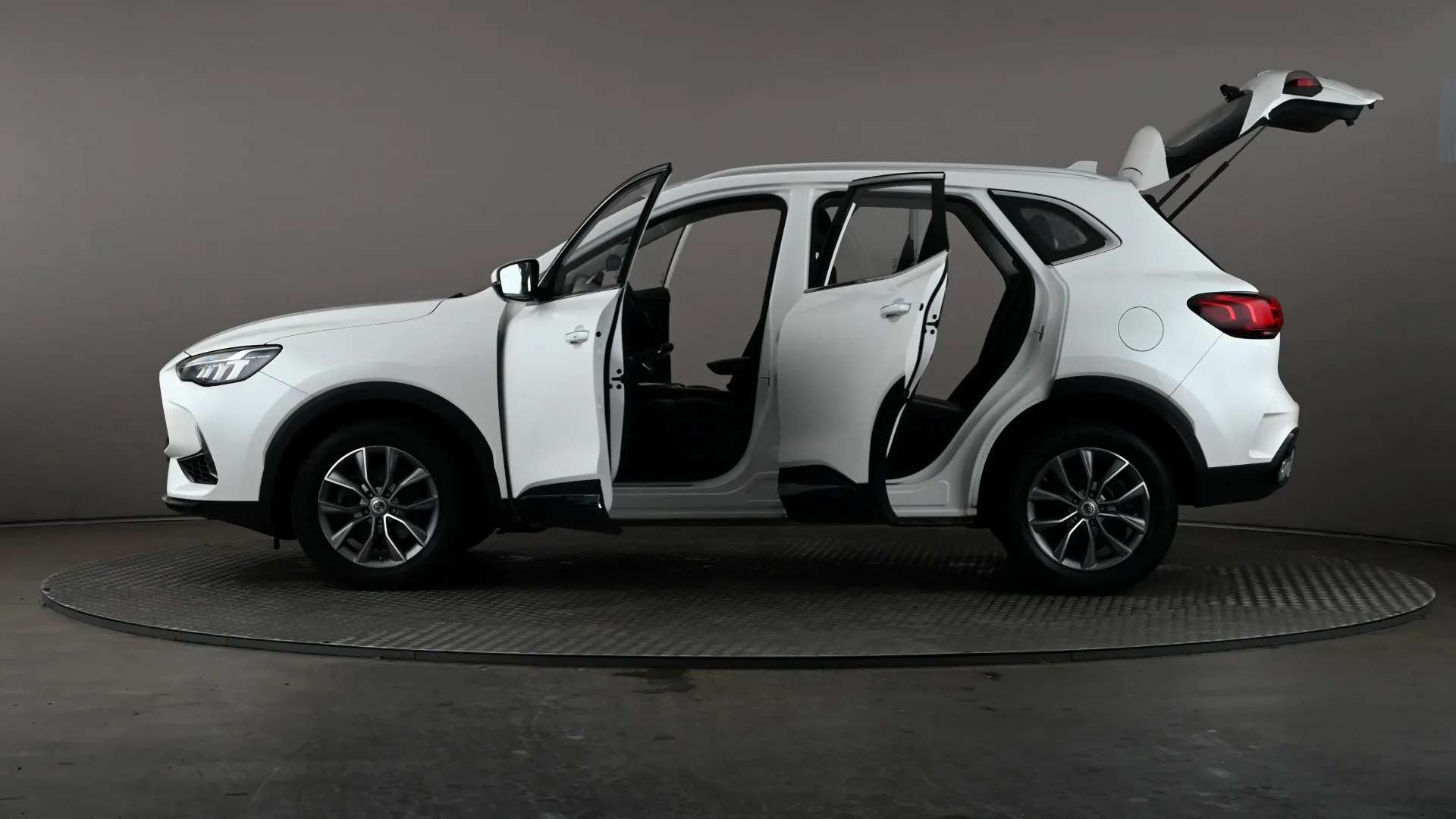 2023 MG MOTOR UK HS 2023 MG MOTOR UK HS