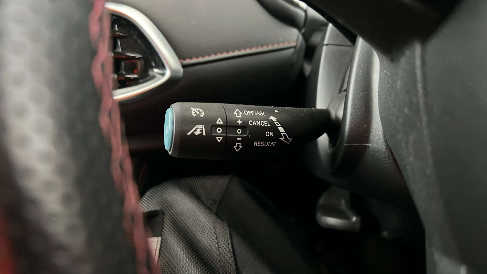 2023 MG MOTOR UK HS 2023 MG MOTOR UK HS