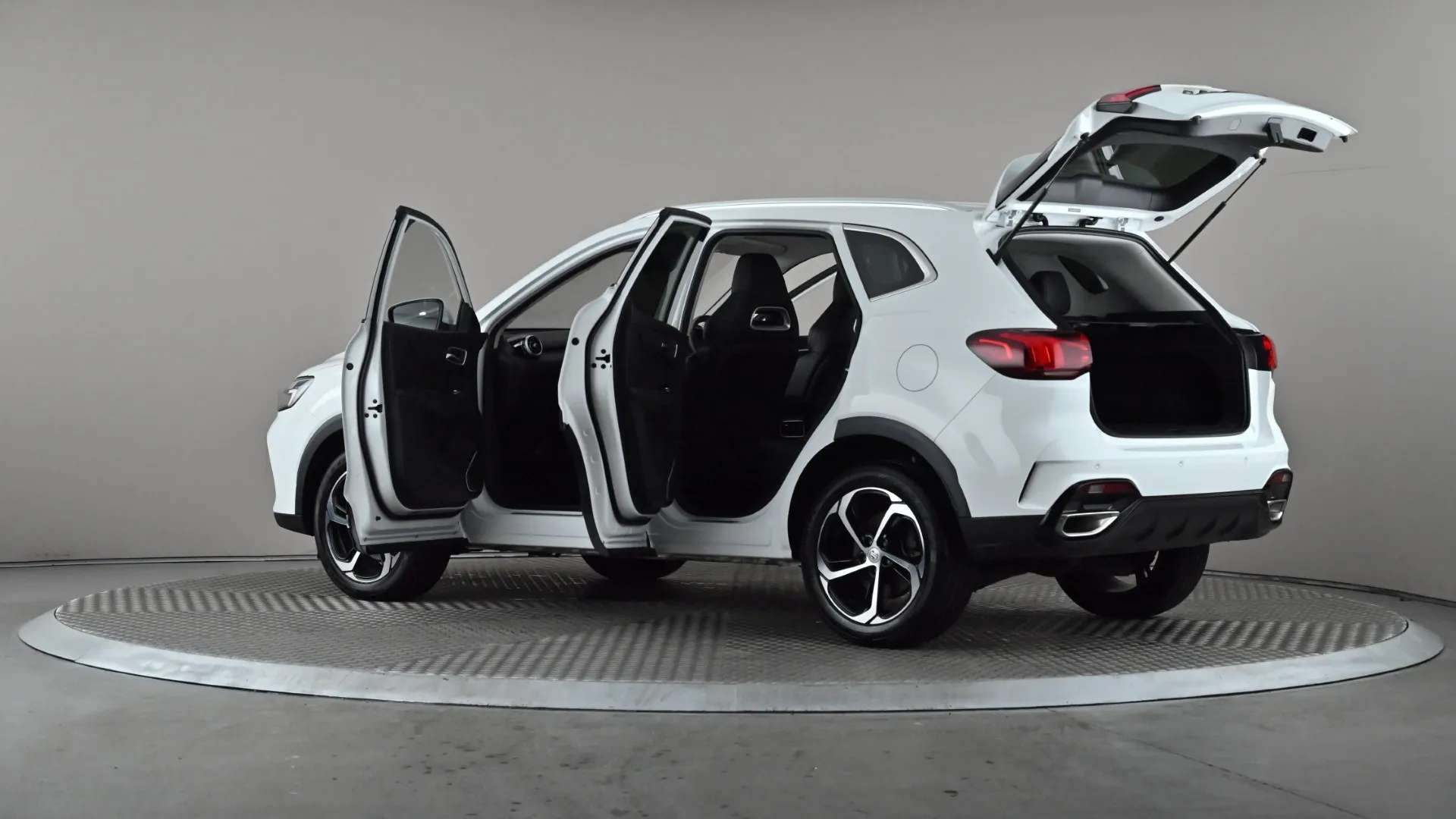 2023 MG MOTOR UK HS 2023 MG MOTOR UK HS
