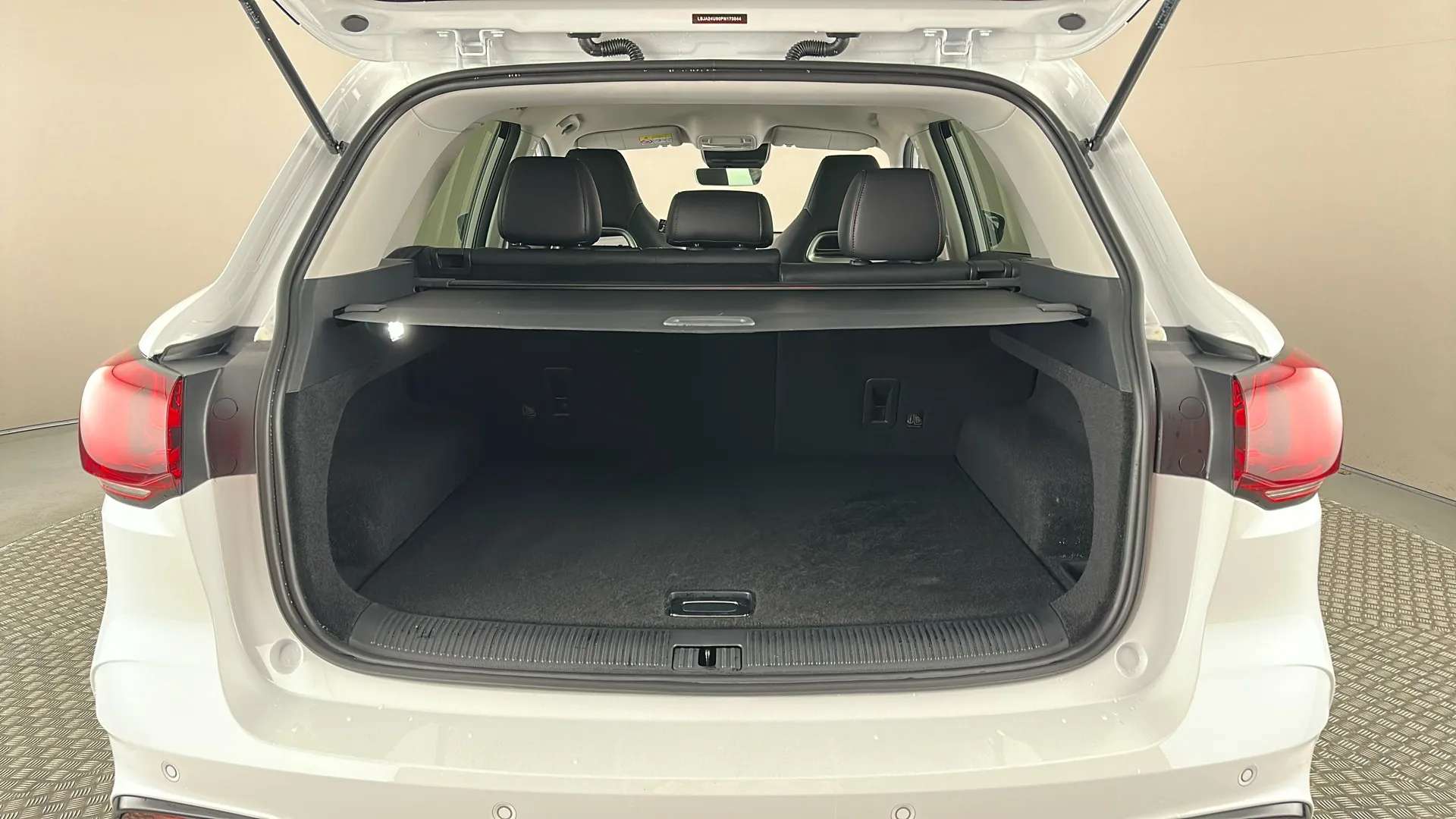 2023 MG MOTOR UK HS 2023 MG MOTOR UK HS