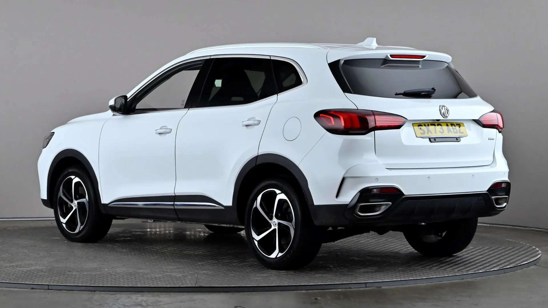 A 2024 MG MOTOR UK HS 1.5 T-GDI Trophy A 2024 MG MOTOR UK HS 1.5 T-GDI Trophy