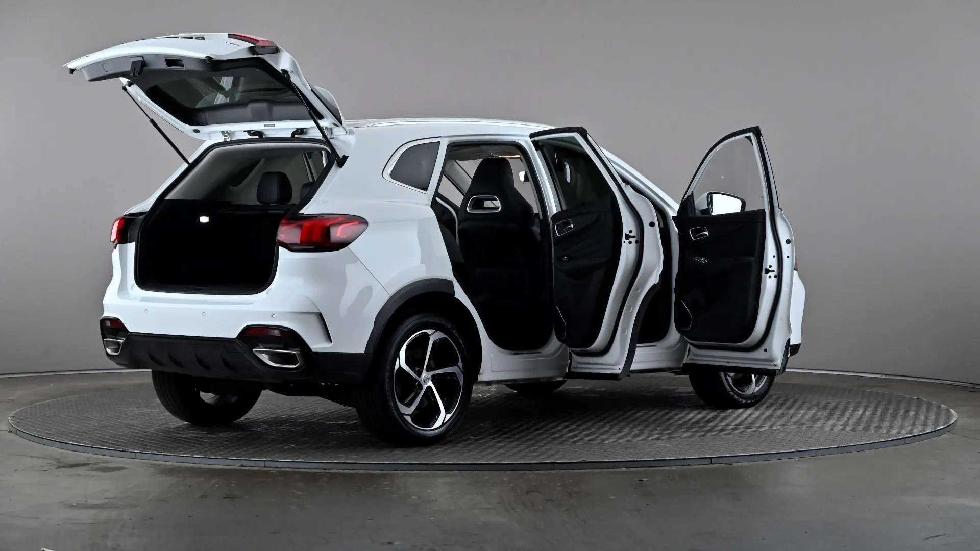 2024 MG MOTOR UK HS 2024 MG MOTOR UK HS