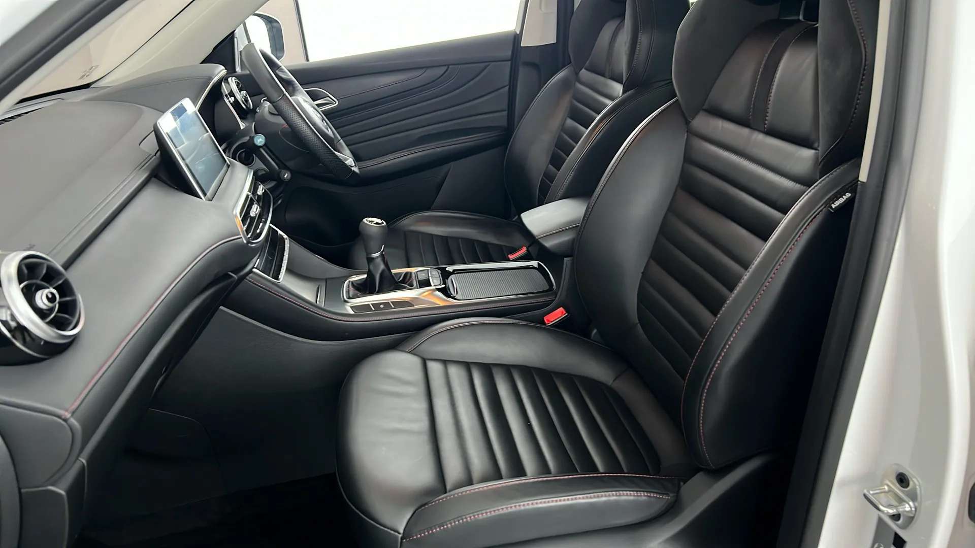 2024 MG MOTOR UK HS 2024 MG MOTOR UK HS