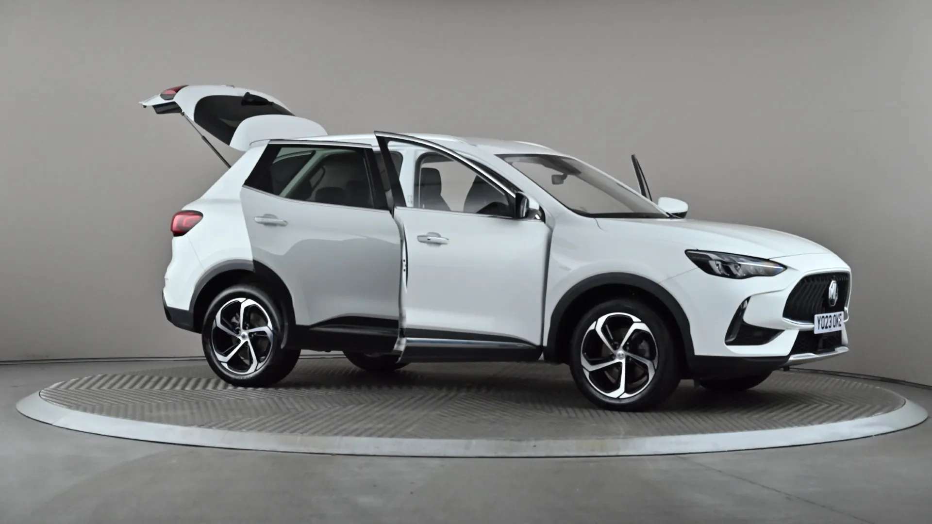 2023 MG MOTOR UK HS 2023 MG MOTOR UK HS