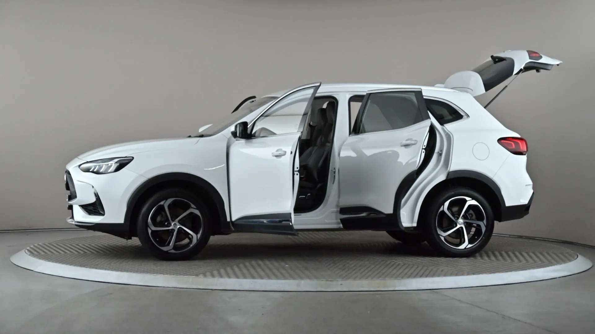2023 MG MOTOR UK HS 2023 MG MOTOR UK HS