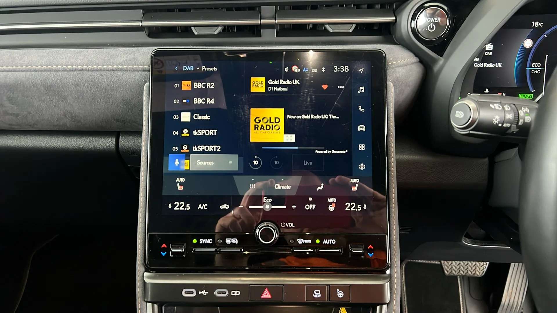 2025 LEXUS LBX 2025 LEXUS LBX
