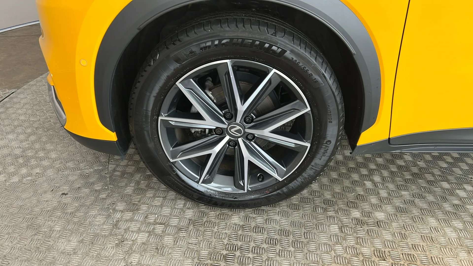 2025 LEXUS LBX 2025 LEXUS LBX