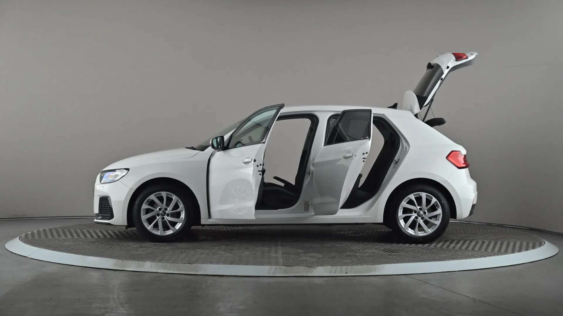 2019 AUDI A1 2019 AUDI A1