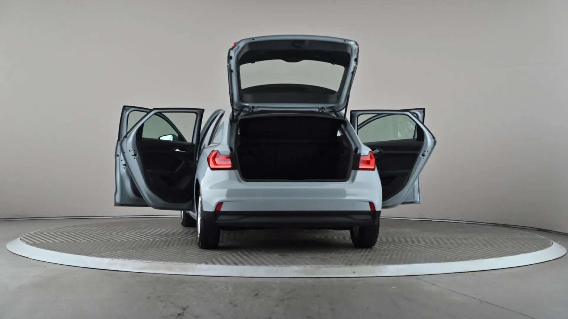 2023 AUDI A1 2023 AUDI A1