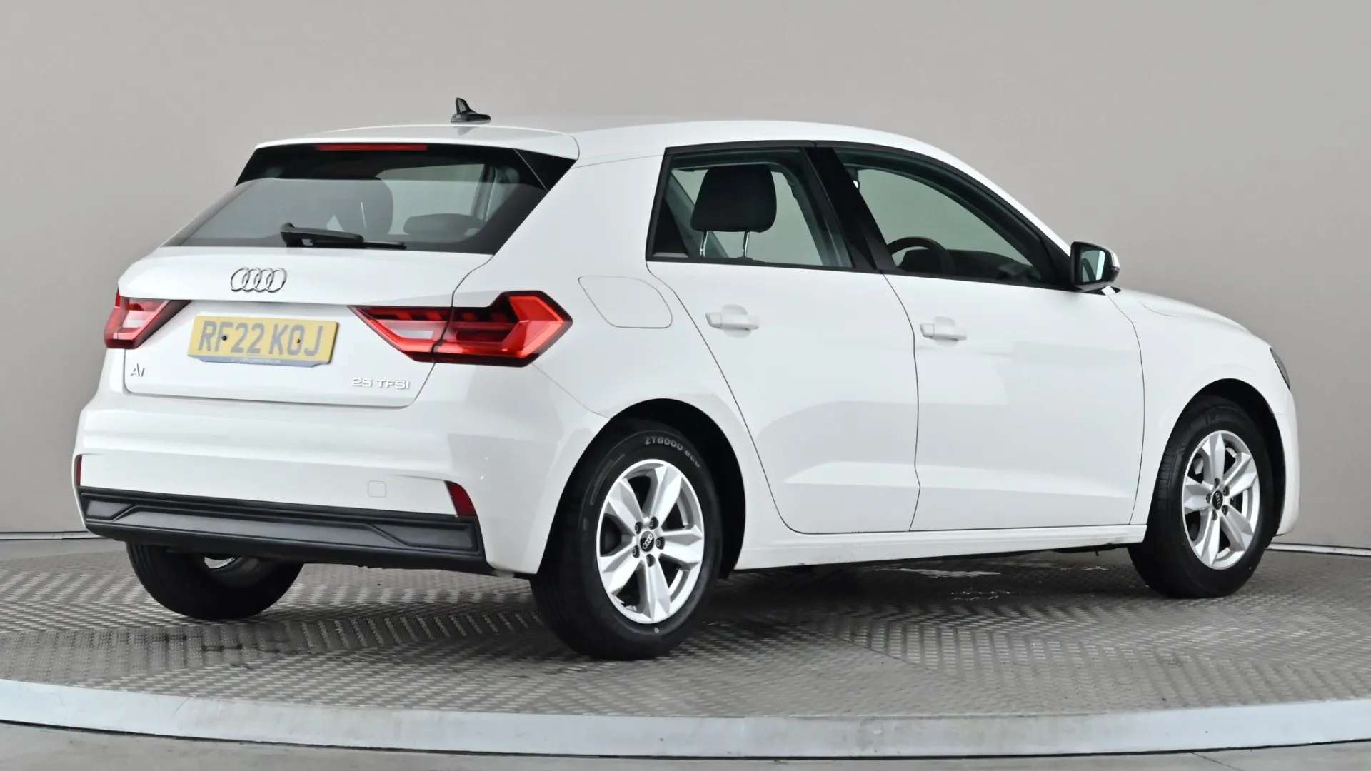 2022 AUDI A1 2022 AUDI A1