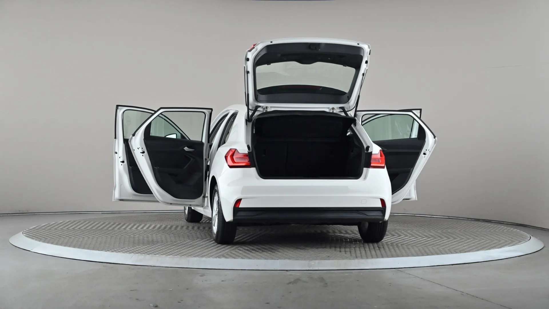 2022 AUDI A1 2022 AUDI A1