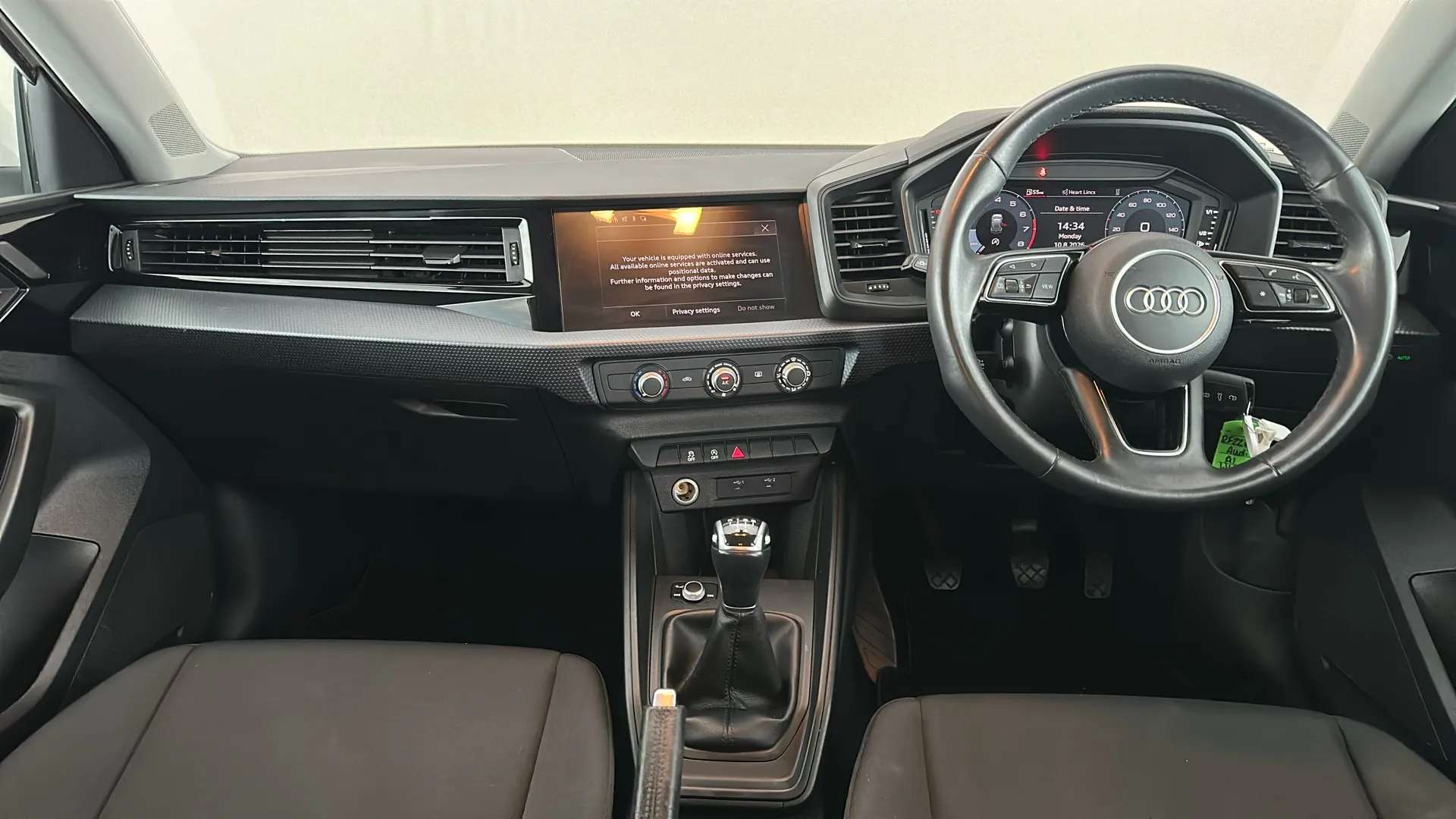 2022 AUDI A1 2022 AUDI A1