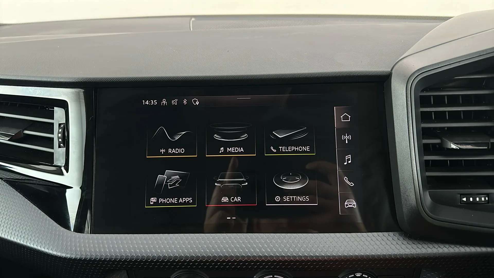 2022 AUDI A1 2022 AUDI A1