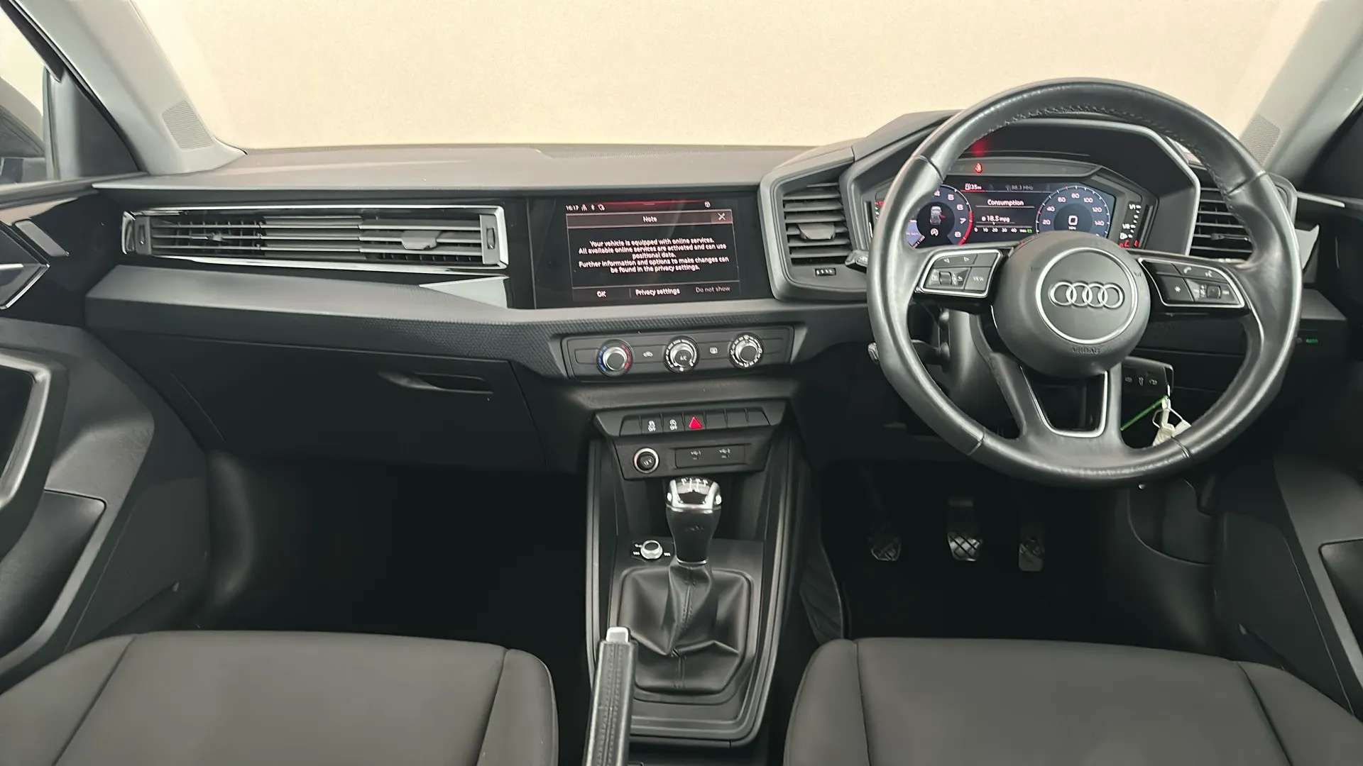 2021 AUDI A1 2021 AUDI A1