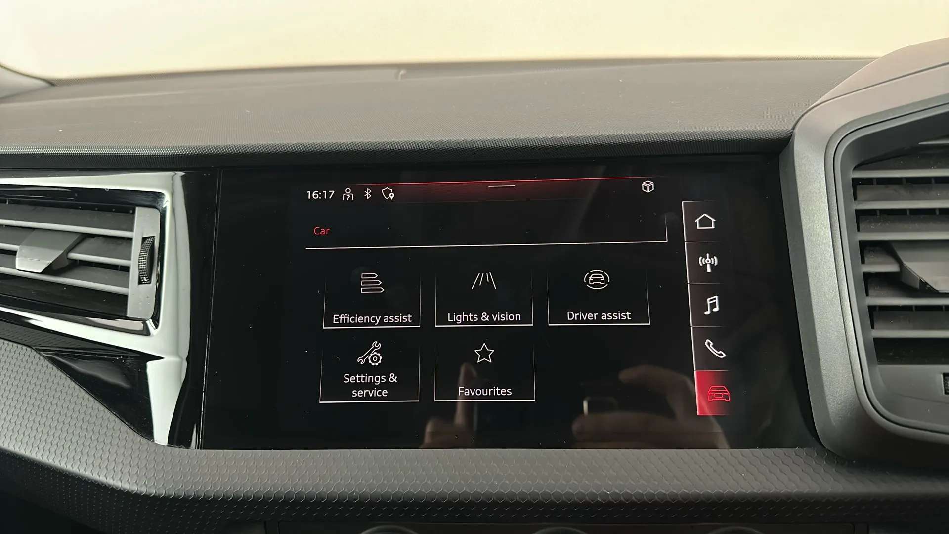 2021 AUDI A1 2021 AUDI A1
