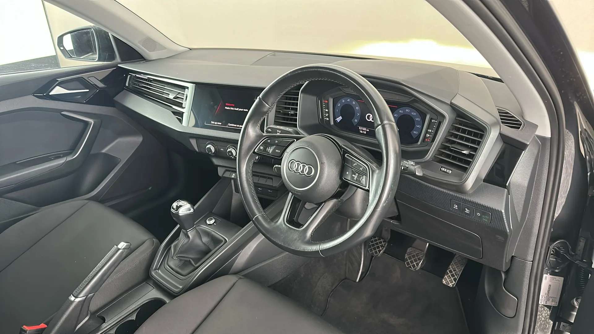 2021 AUDI A1 2021 AUDI A1