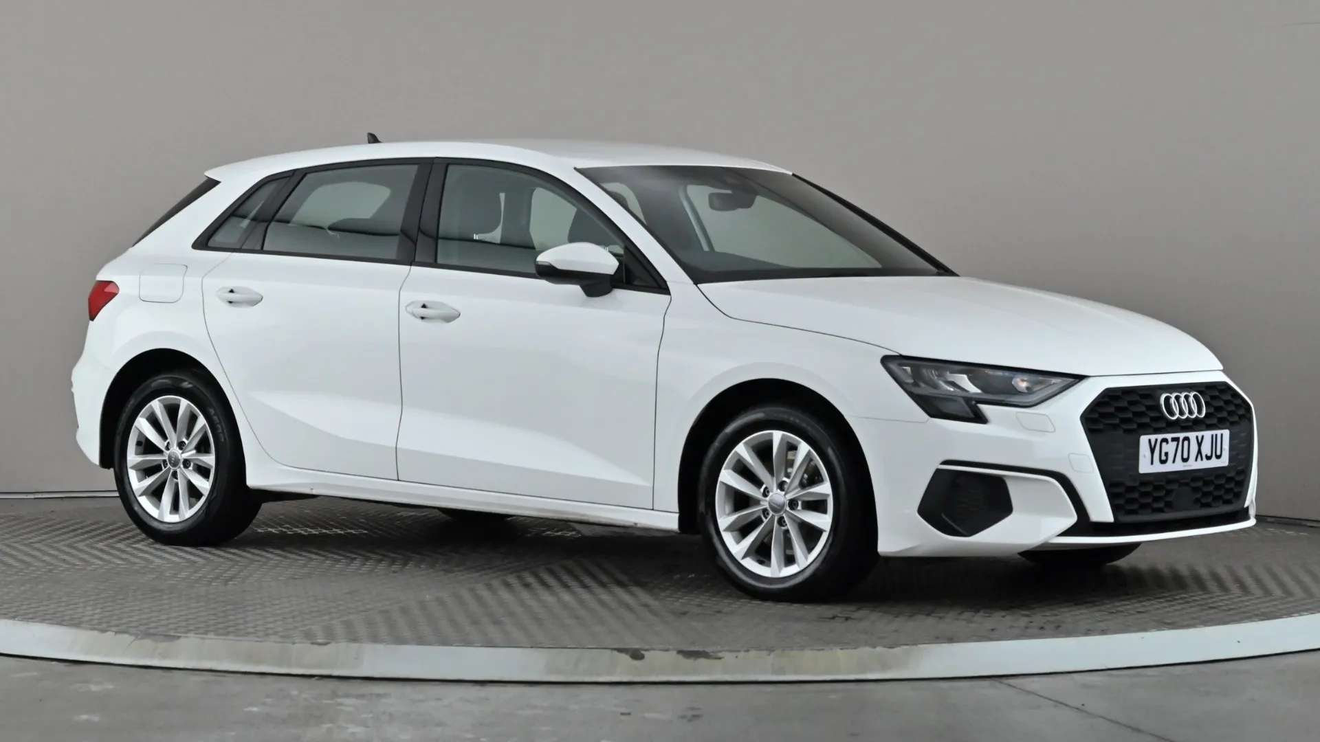 A 2020 AUDI A3 35 TFSI Technik A 2020 AUDI A3 35 TFSI Technik
