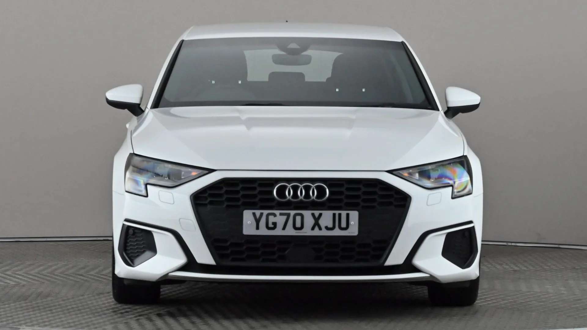A 2020 AUDI A3 35 TFSI Technik A 2020 AUDI A3 35 TFSI Technik