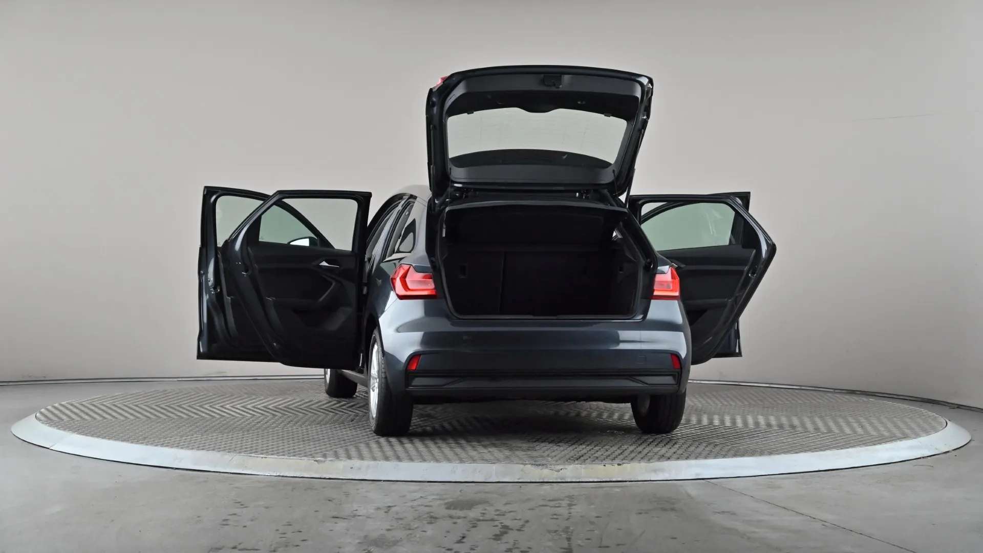 2023 AUDI A1 2023 AUDI A1