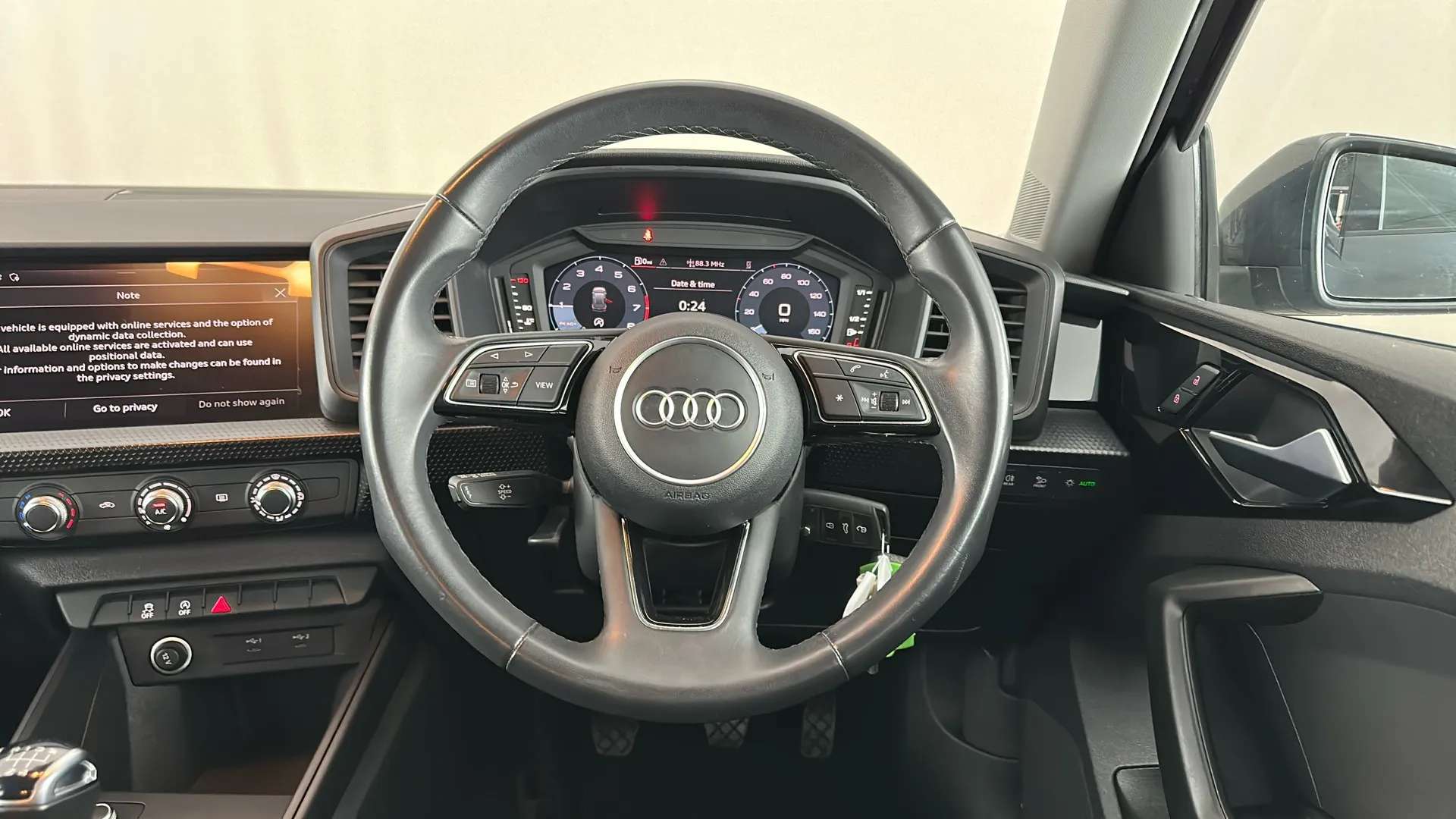 2023 AUDI A1 2023 AUDI A1