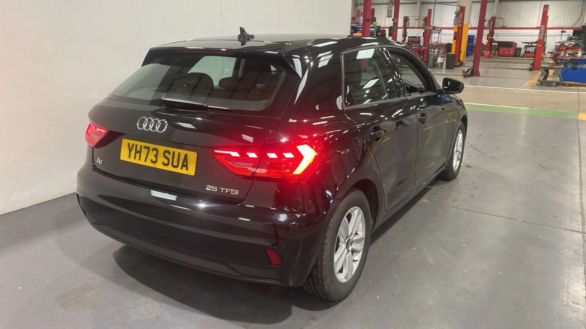 2023 AUDI A1 2023 AUDI A1