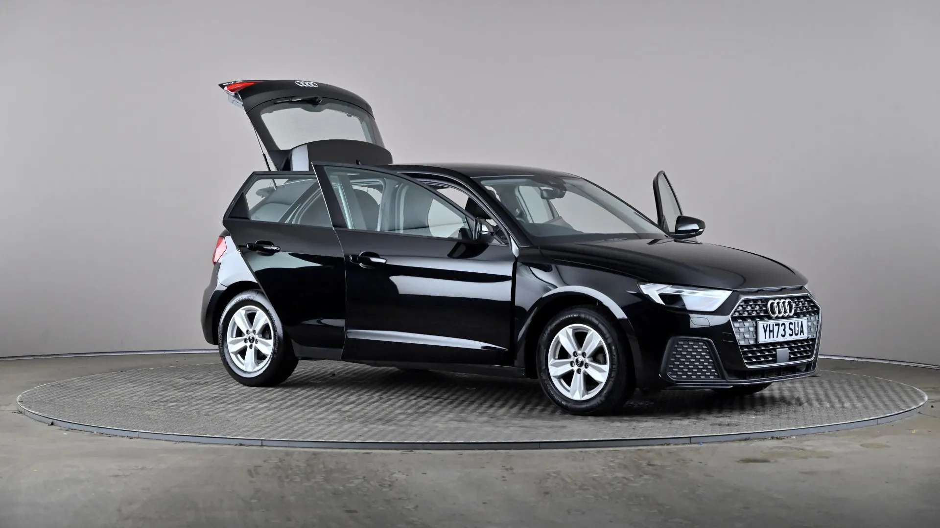 2023 AUDI A1 2023 AUDI A1