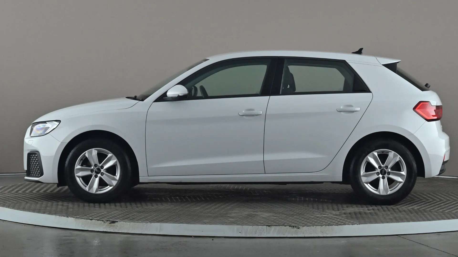 A 2023 AUDI A1 25 TFSI Technik A 2023 AUDI A1 25 TFSI Technik