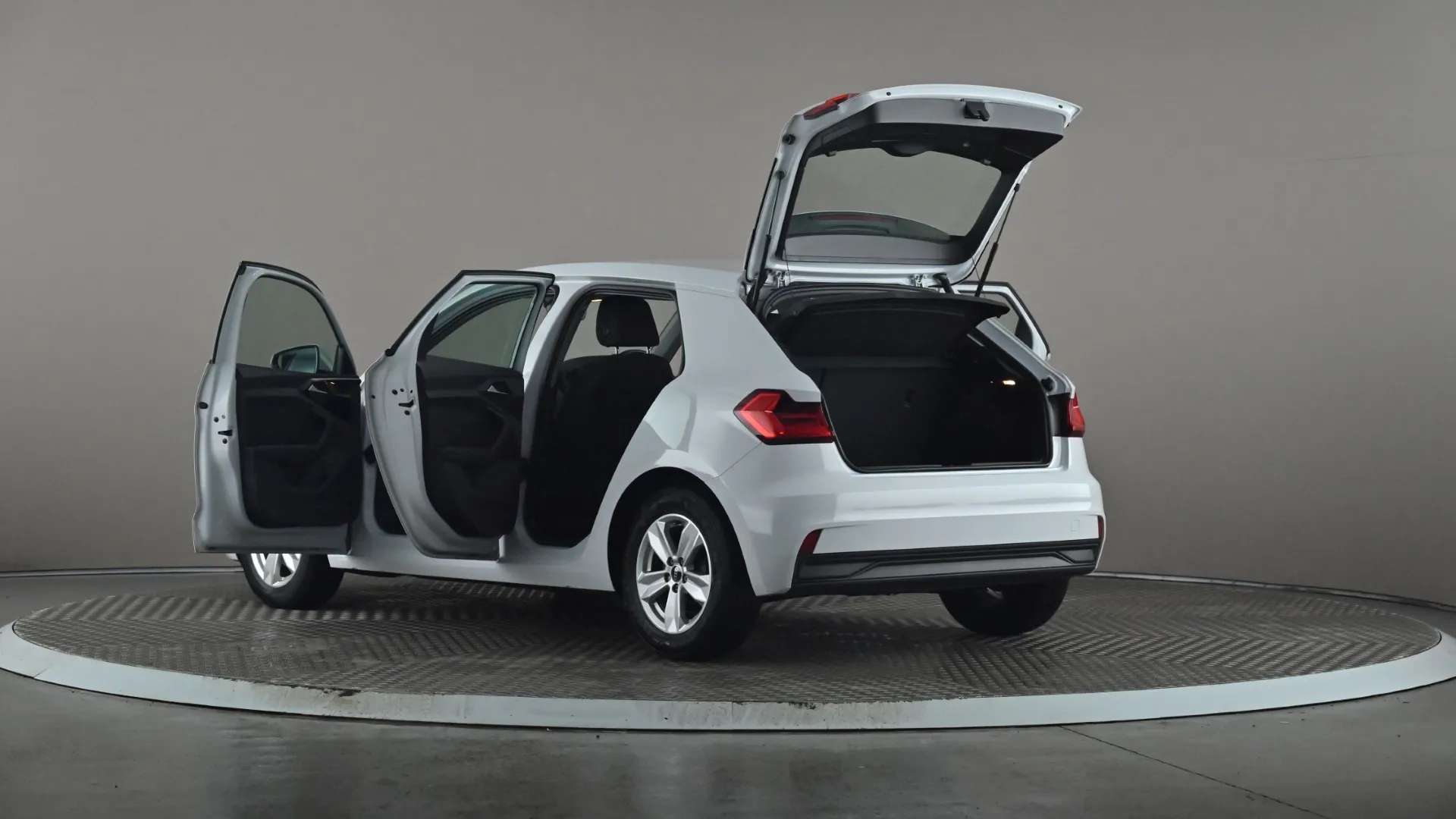 2023 AUDI A1 2023 AUDI A1