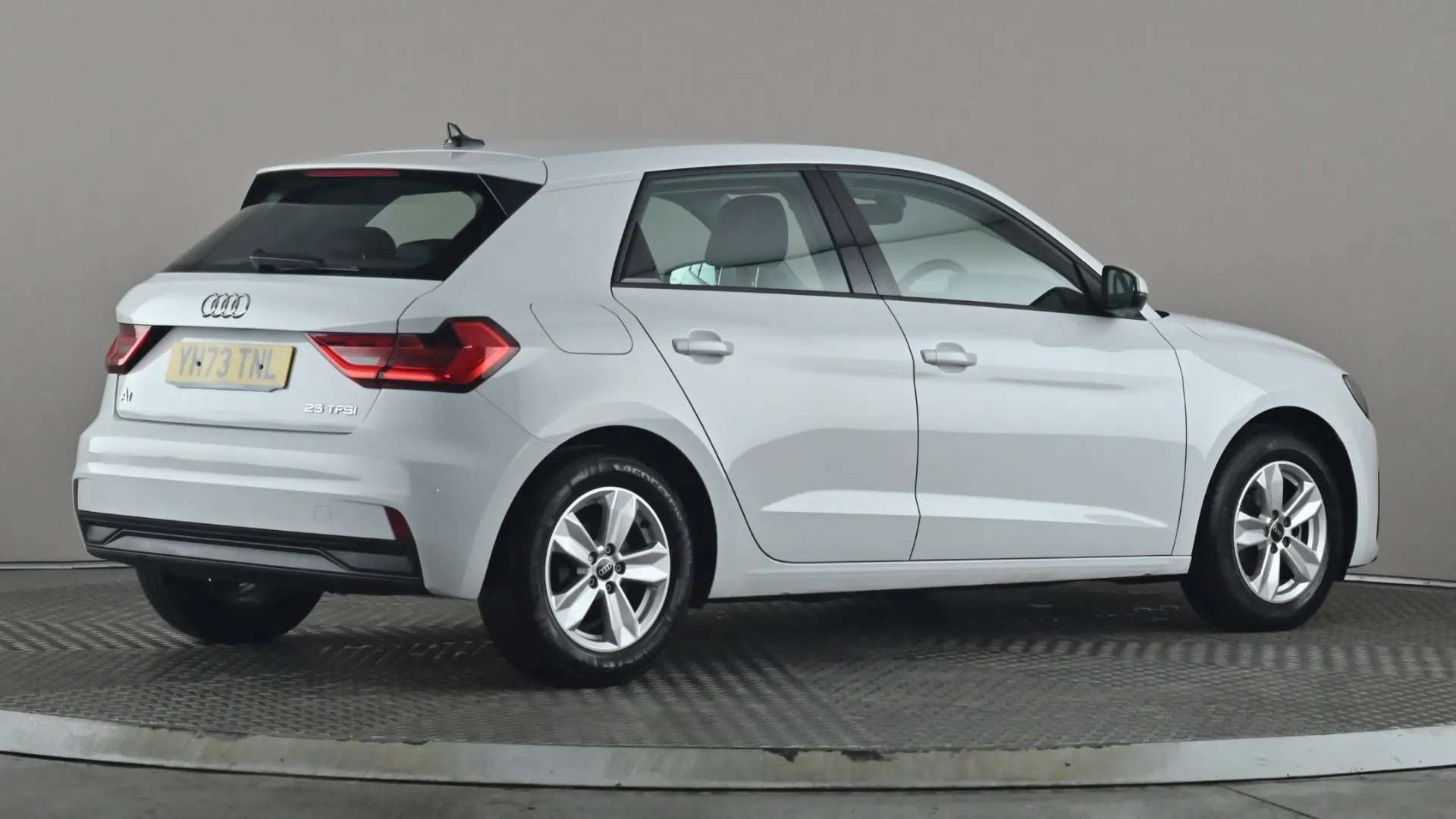 2023 AUDI A1 2023 AUDI A1