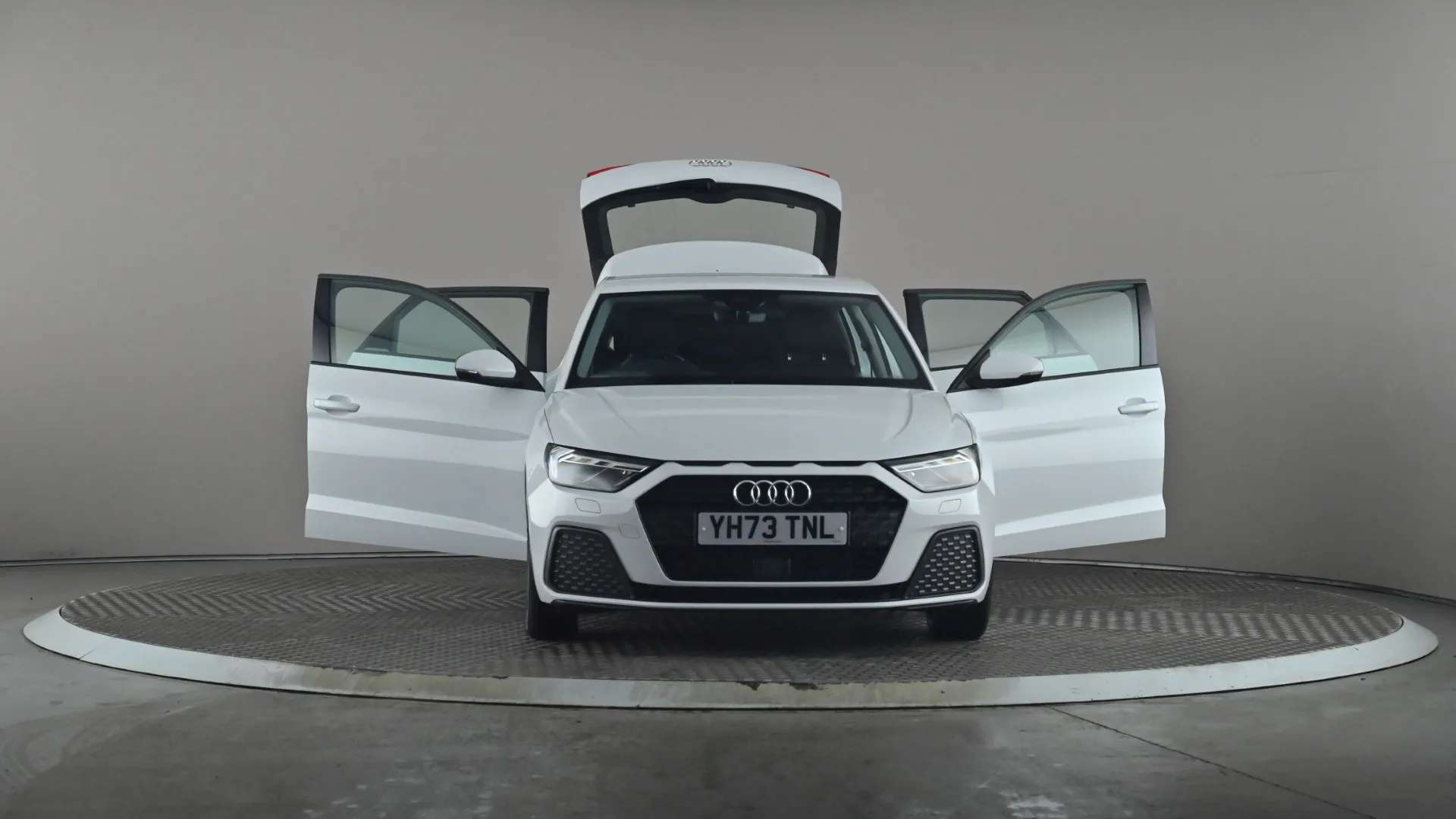 2023 AUDI A1 2023 AUDI A1
