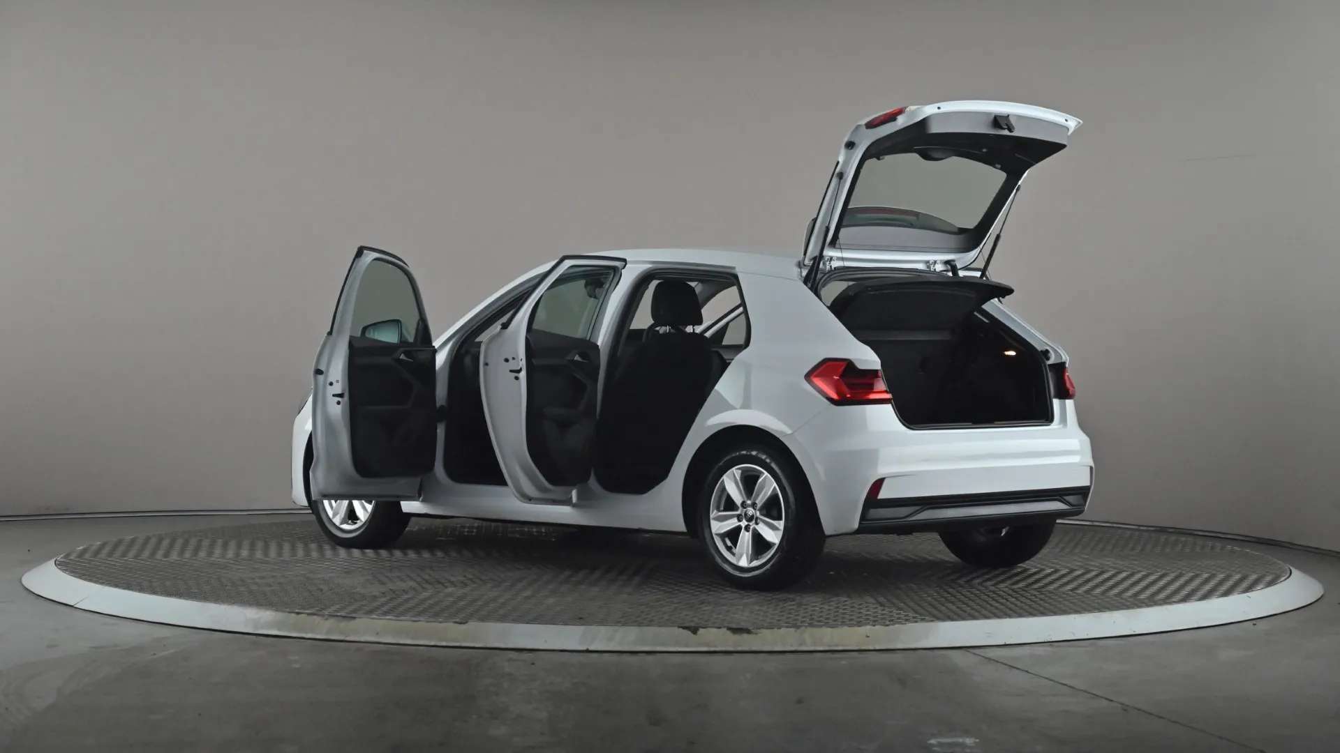 2023 AUDI A1 2023 AUDI A1