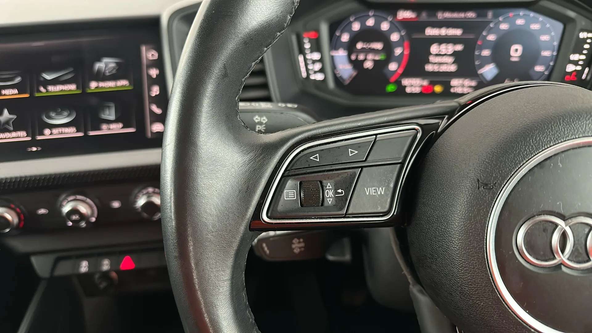 2023 AUDI A1 2023 AUDI A1