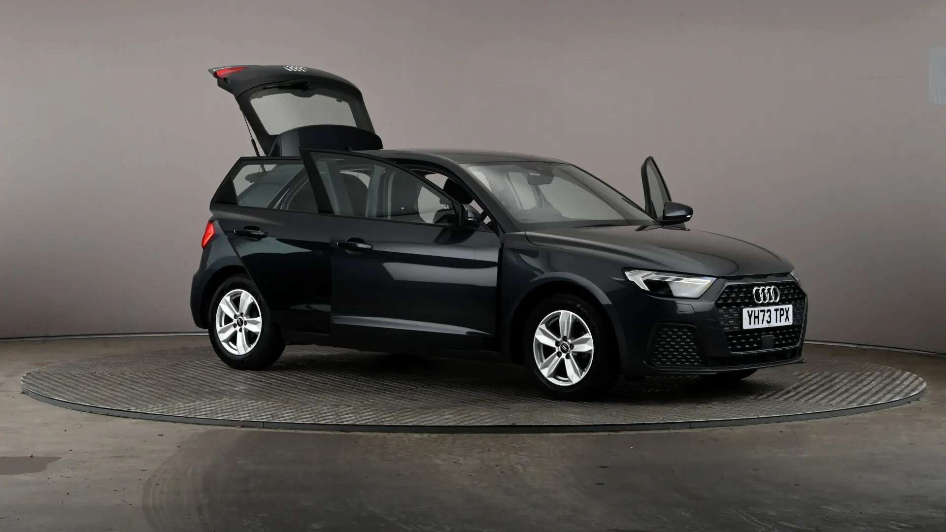 2023 AUDI A1 2023 AUDI A1