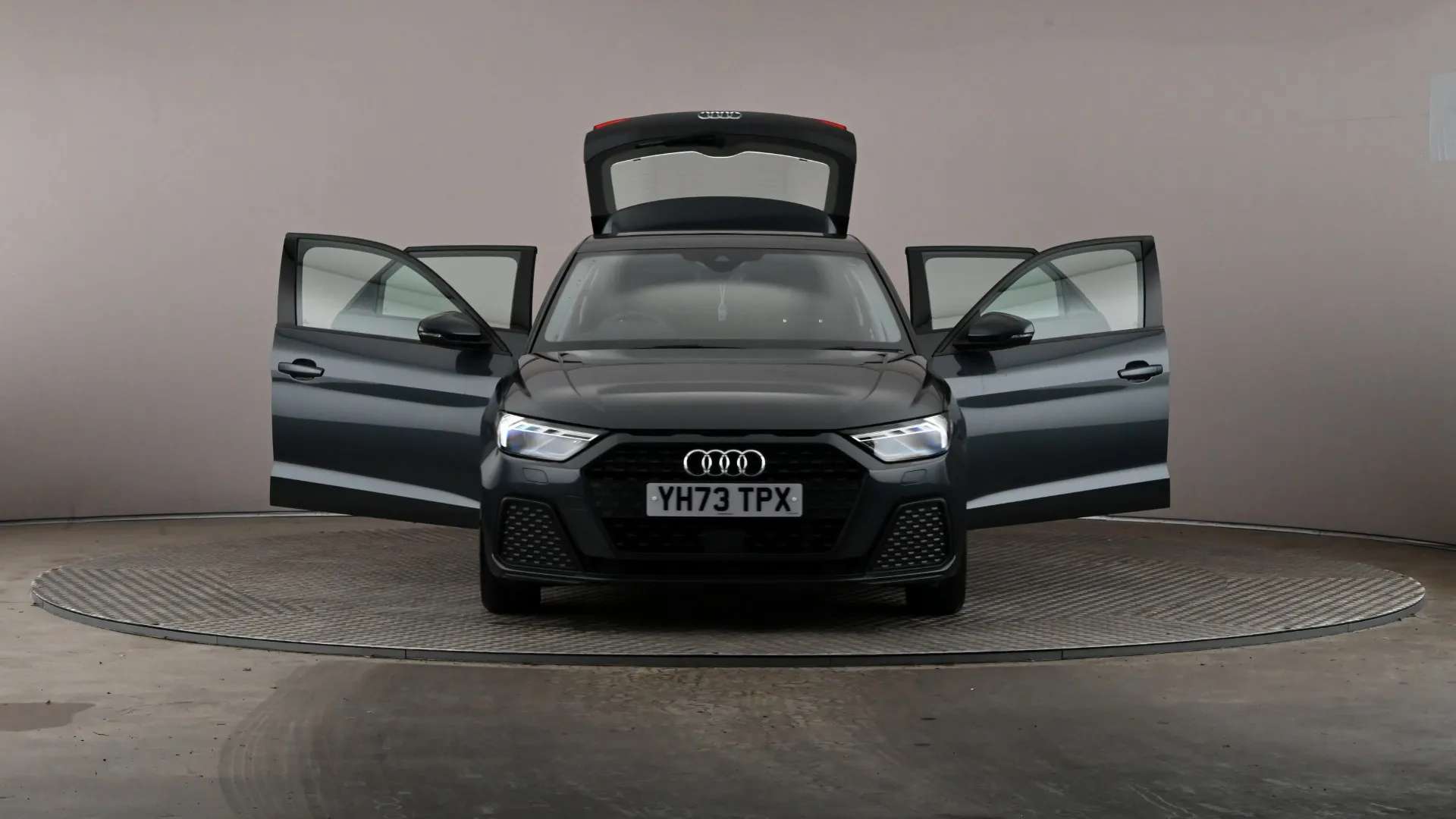 2023 AUDI A1 2023 AUDI A1