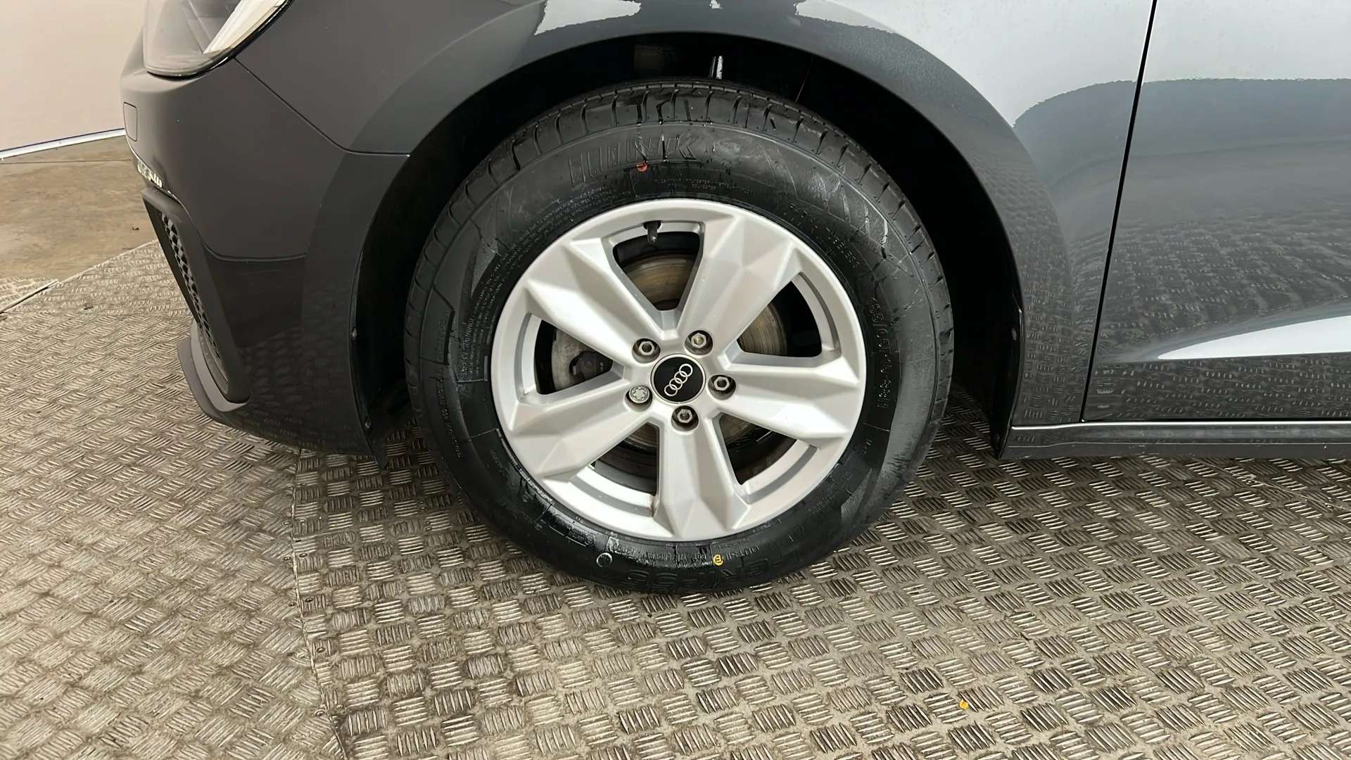 2023 AUDI A1 2023 AUDI A1