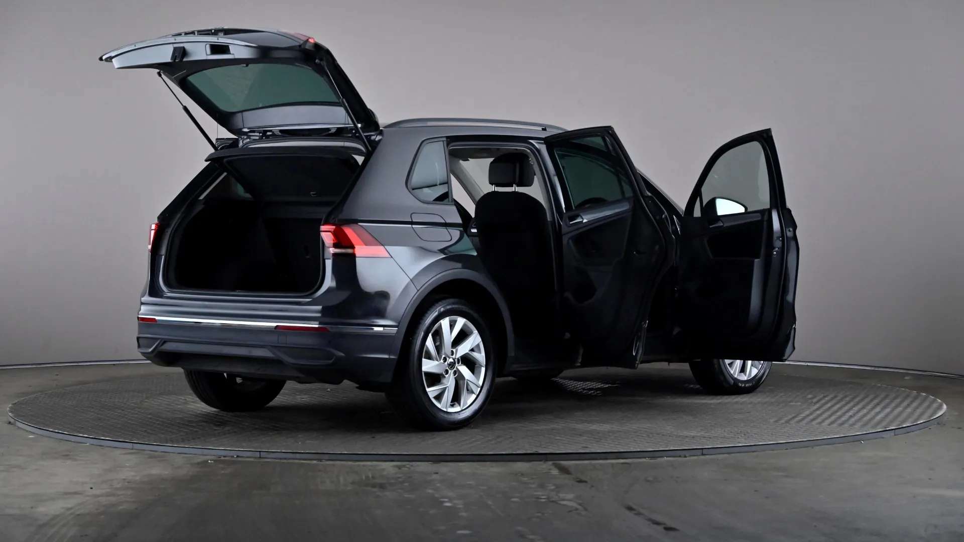 2021 VOLKSWAGEN TIGUAN 2021 VOLKSWAGEN TIGUAN