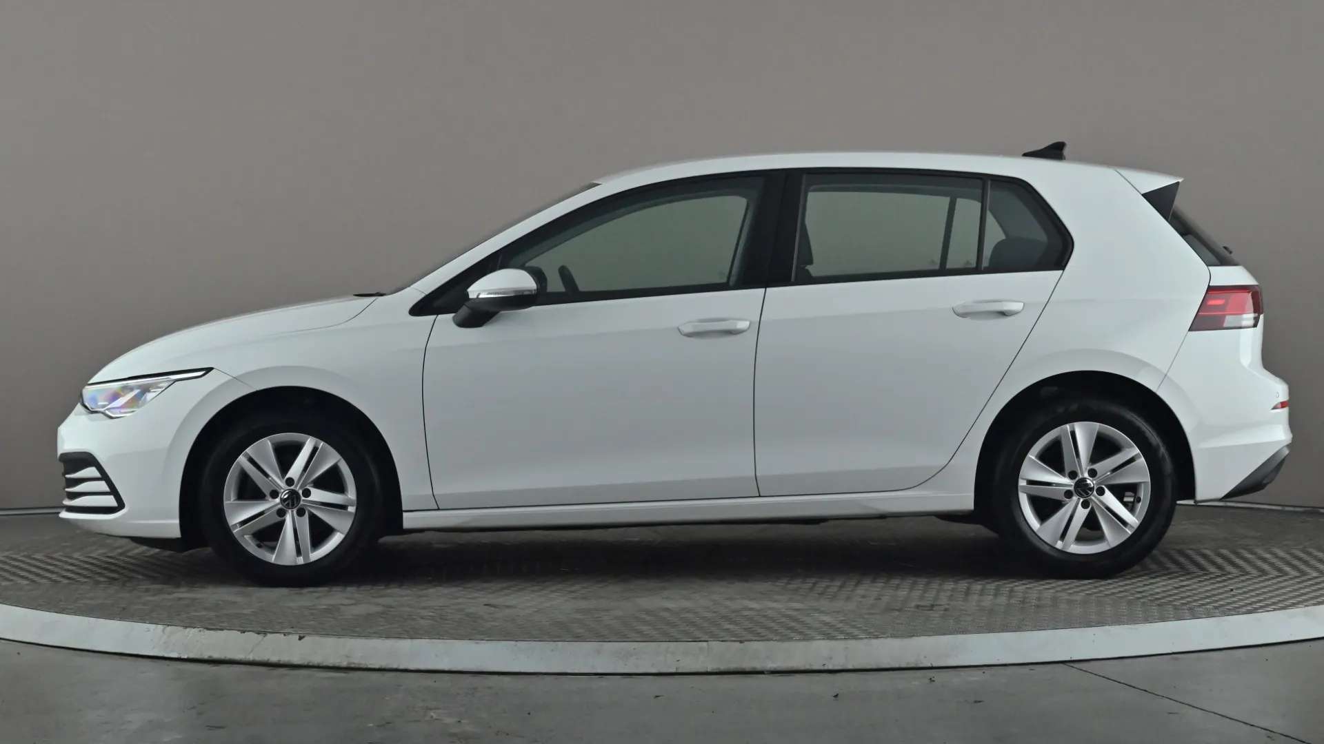 A 2023 VOLKSWAGEN GOLF 1.5 TSI 150 Life A 2023 VOLKSWAGEN GOLF 1.5 TSI 150 Life