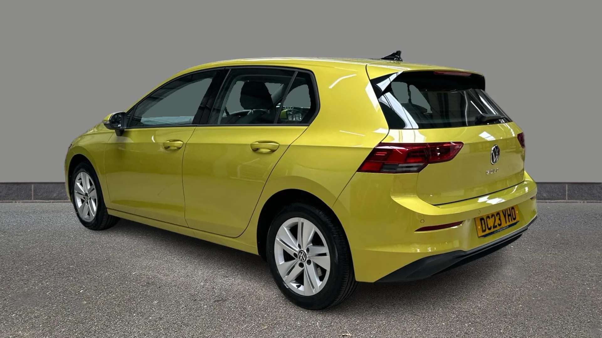 A 2023 VOLKSWAGEN GOLF 1.5 TSI 150 Life A 2023 VOLKSWAGEN GOLF 1.5 TSI 150 Life