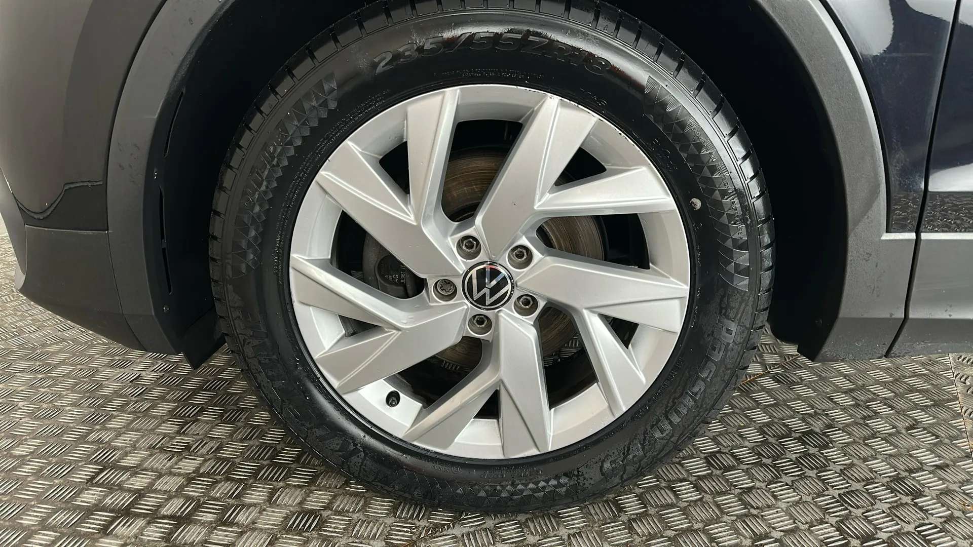 2021 VOLKSWAGEN TIGUAN 2021 VOLKSWAGEN TIGUAN