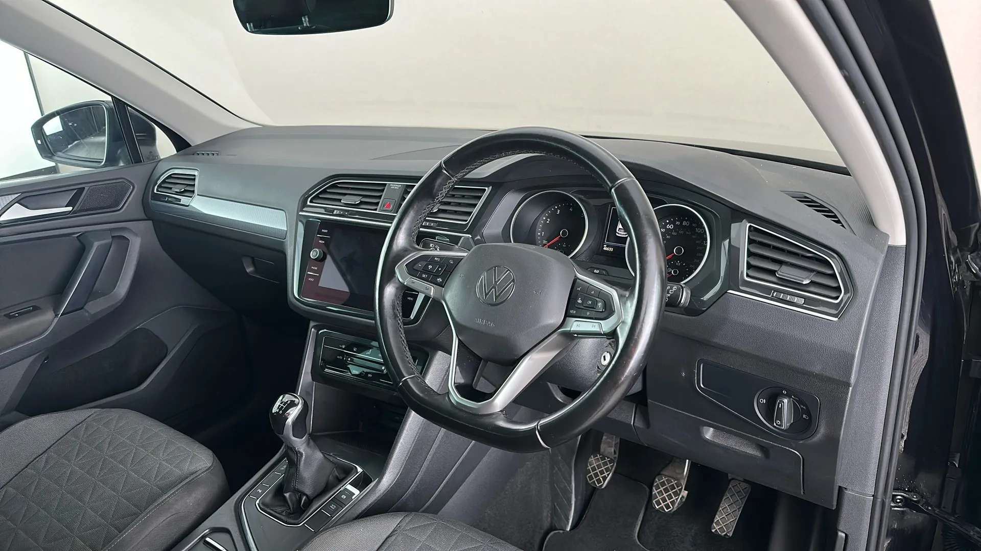 2021 VOLKSWAGEN TIGUAN 2021 VOLKSWAGEN TIGUAN