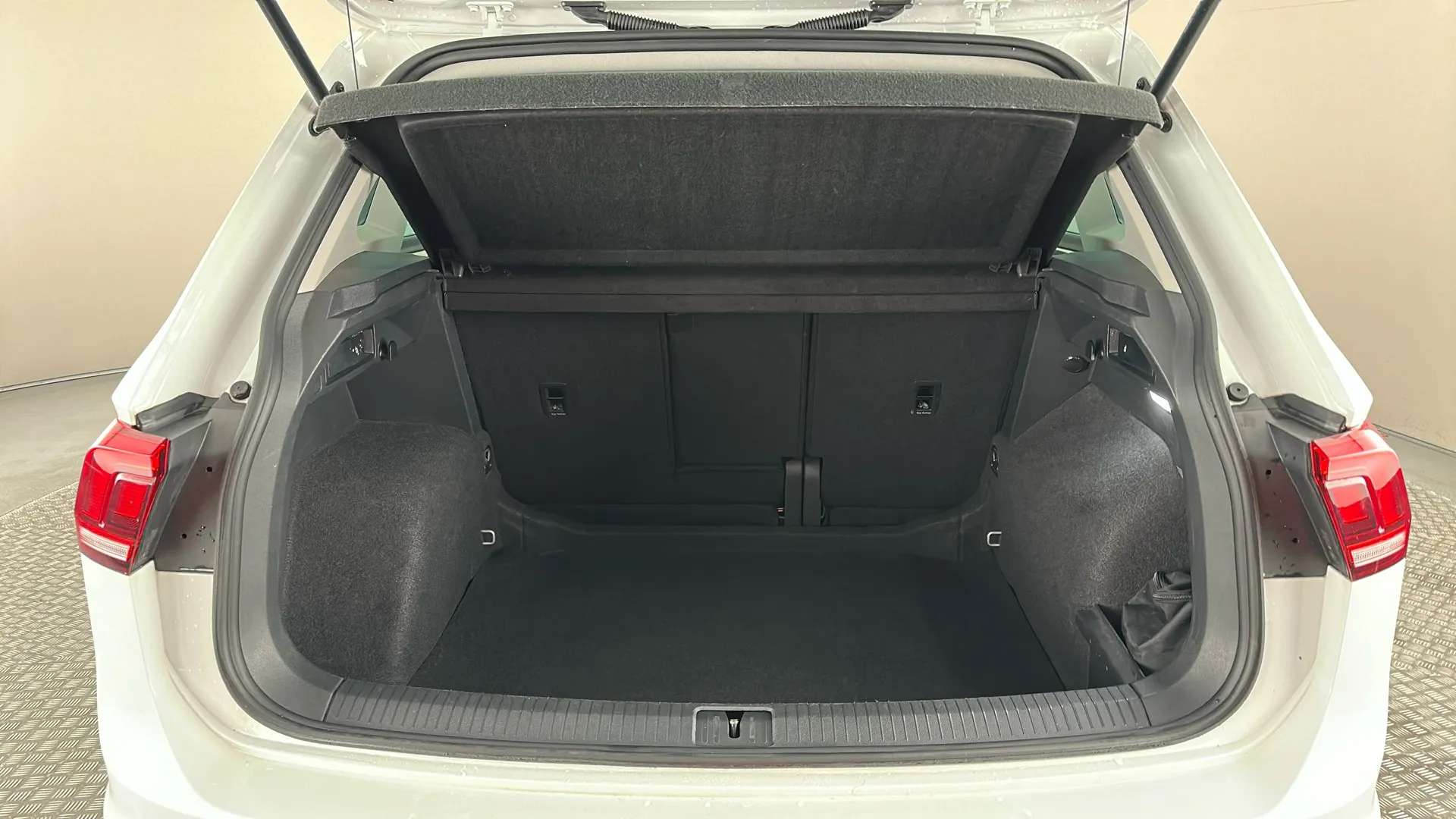 2023 VOLKSWAGEN TIGUAN 2023 VOLKSWAGEN TIGUAN
