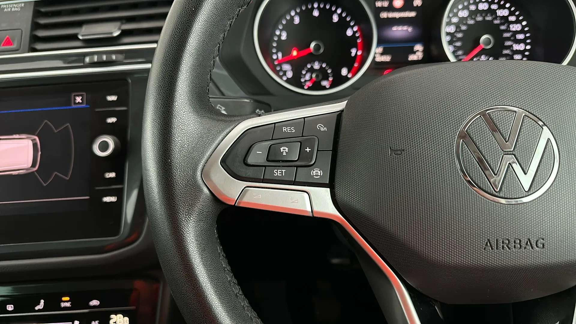 2023 VOLKSWAGEN TIGUAN 2023 VOLKSWAGEN TIGUAN
