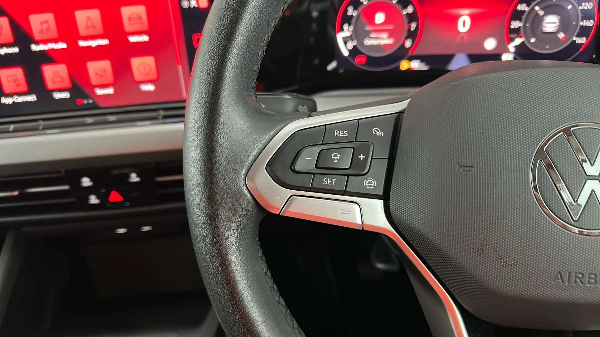 2023 VOLKSWAGEN GOLF 2023 VOLKSWAGEN GOLF