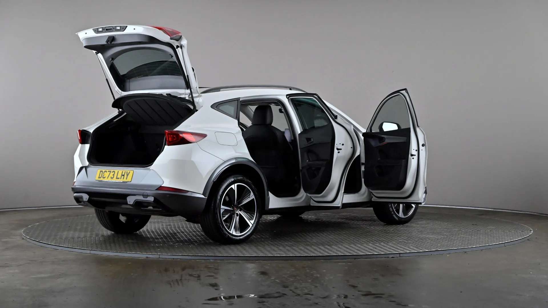 2024 CUPRA FORMENTOR 2024 CUPRA FORMENTOR