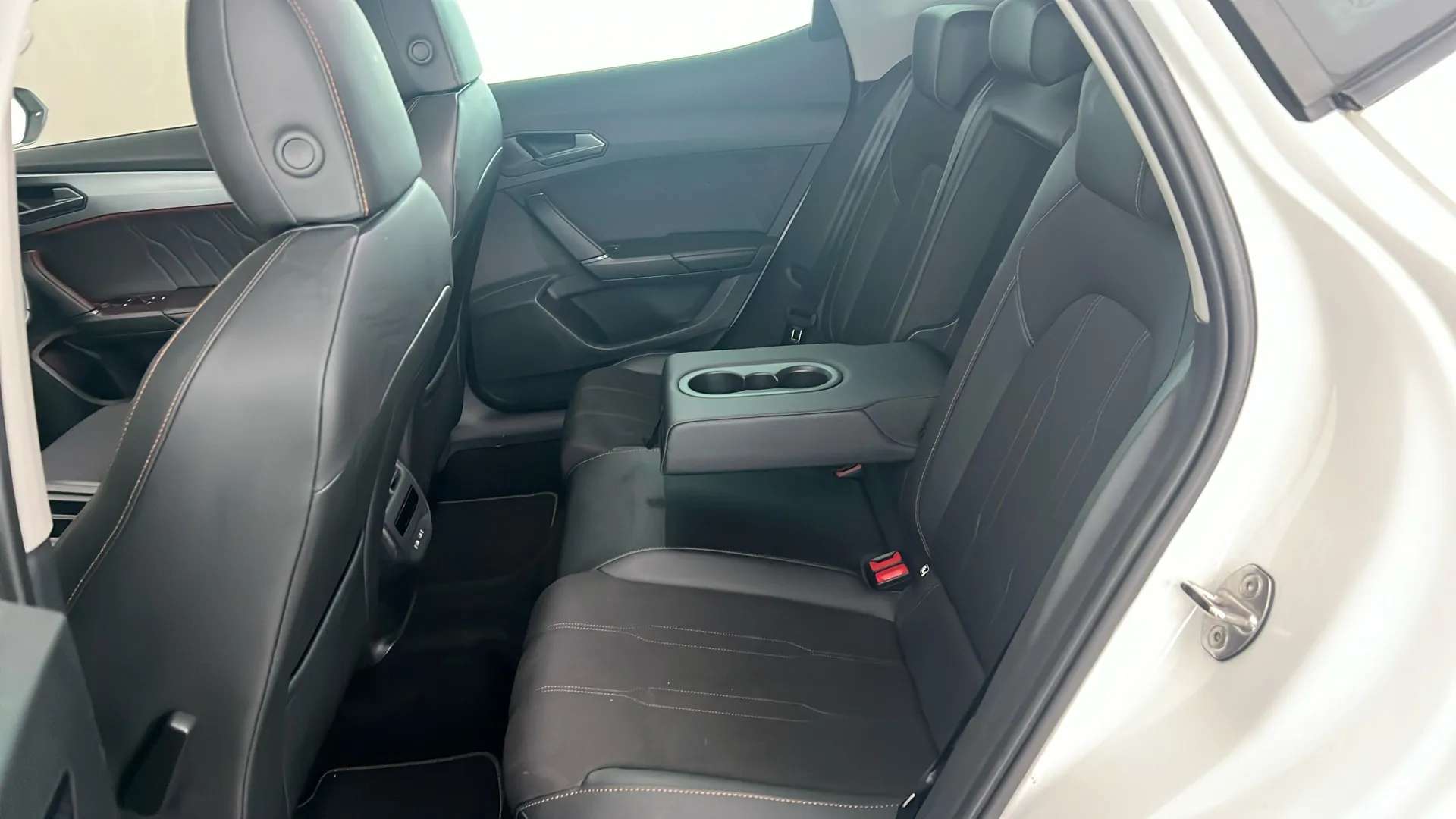 2024 CUPRA FORMENTOR 2024 CUPRA FORMENTOR