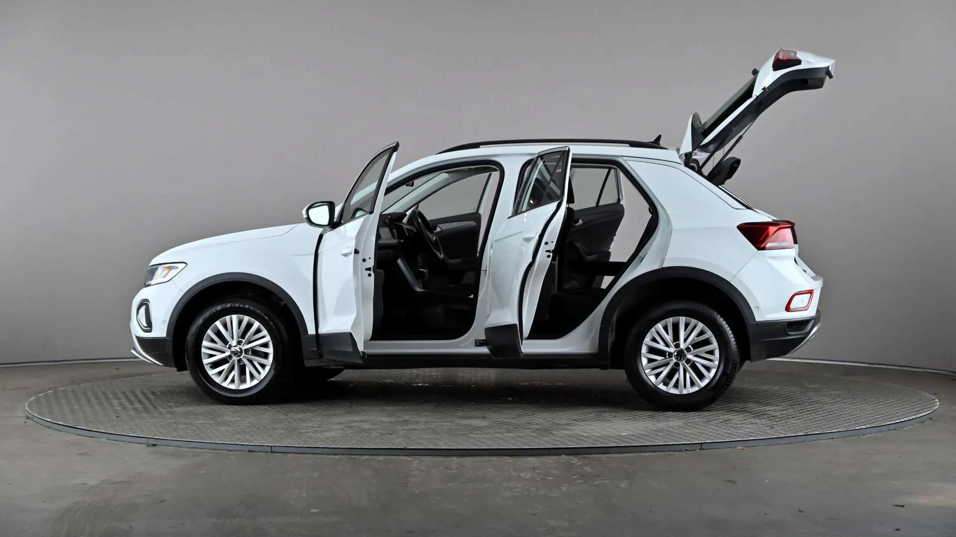 2023 VOLKSWAGEN T-ROC 2023 VOLKSWAGEN T-ROC